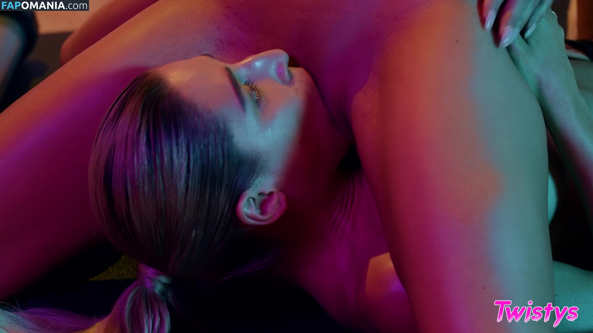 Abella Danger / abelladanger / dangershewrote Nu OnlyFans  Foto vazada #12