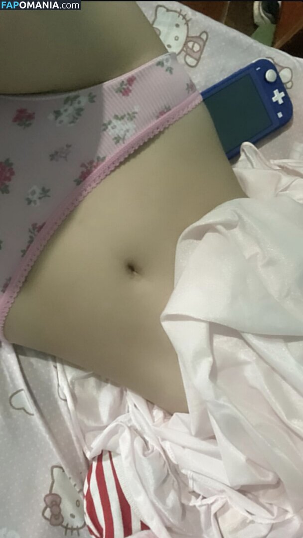 4boutsoffy / aboutsoffy / alexscared / hellwh0r3 Nu OnlyFans  Foto vazada #1