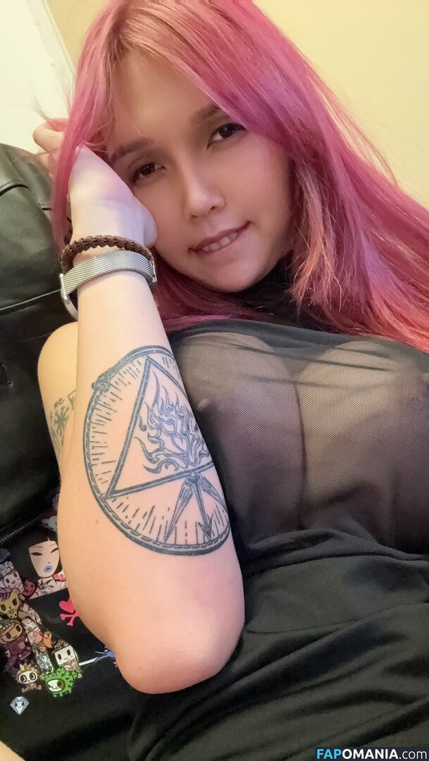 Ada822 / ada_822 / ada_8zz Nu OnlyFans  Foto vazada #3