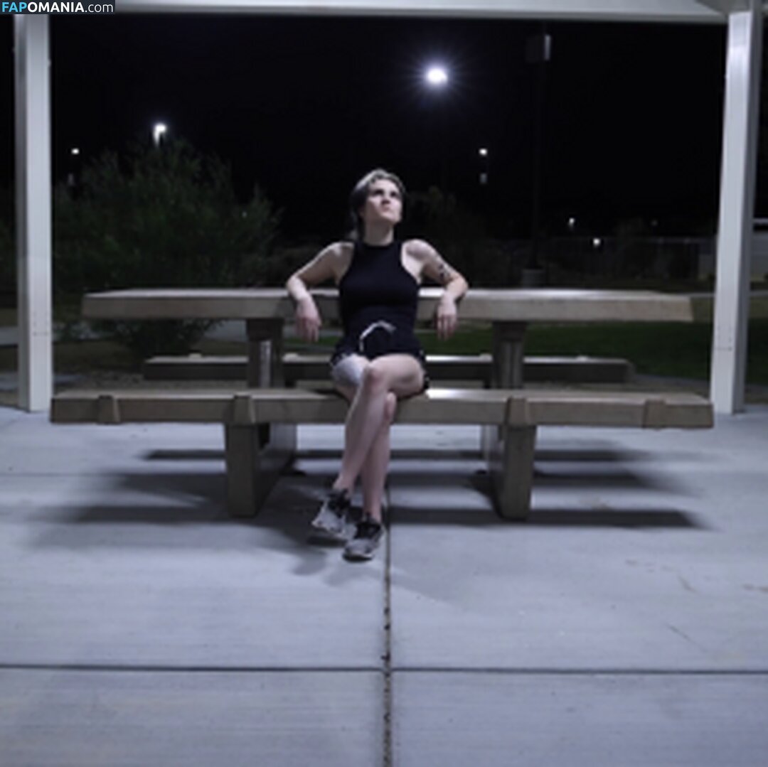 1JovanJordanXXX / Adalind Gray / adalindgrayxo / adalindgrayxo1 Nu OnlyFans  Foto vazada #186