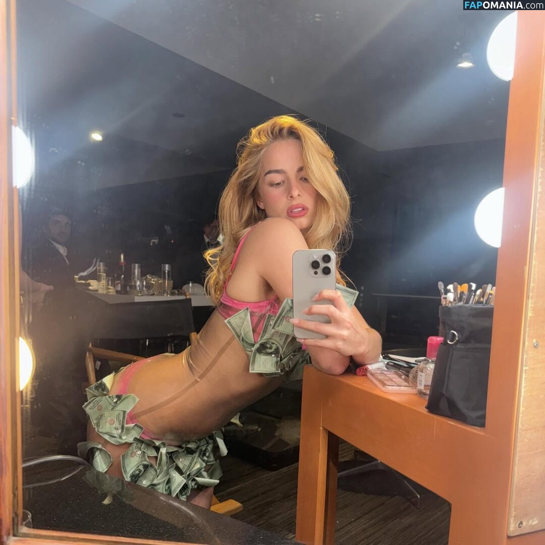 Addison Rae / addie_the_baddie / addisonraee Nu OnlyFans  Foto vazada #66