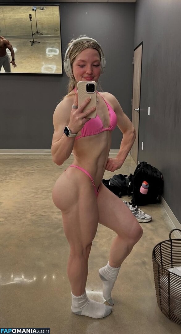 Addison Shields / addisonbrinley Nu OnlyFans  Foto vazada #5