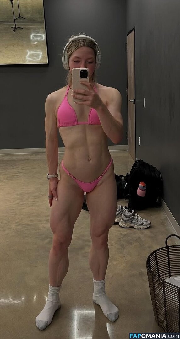 Addison Shields / addisonbrinley Nu OnlyFans  Foto vazada #6