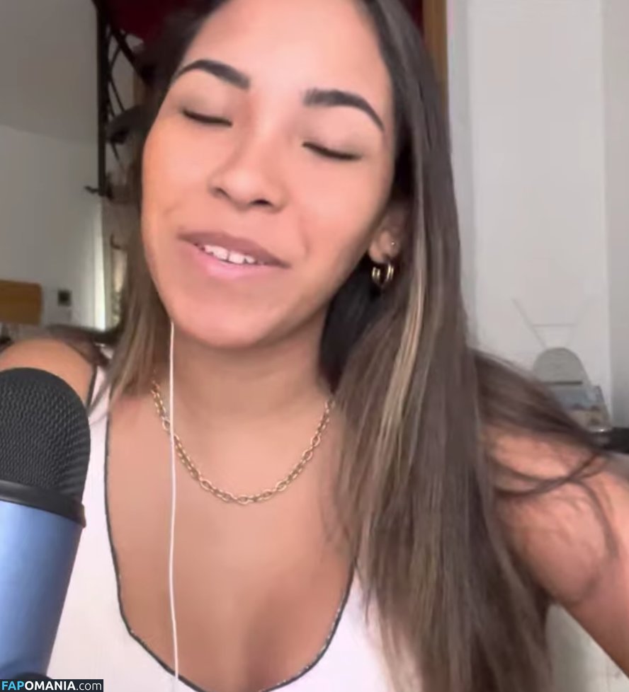 ASMR Adriana / Adriana Verastegui / adriadri / adrianaverastegui_ Nu OnlyFans  Foto vazada #6