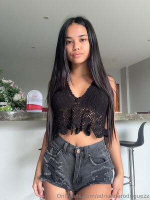 adriannarodriguezz