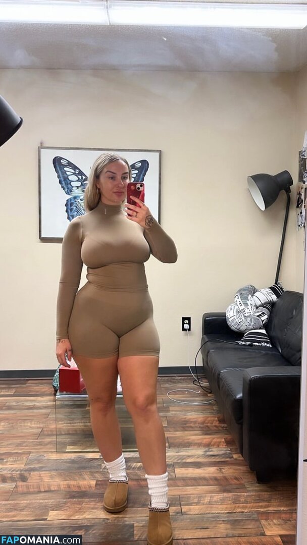 Adrienne Earthiangel Nu OnlyFans  Foto vazada #2