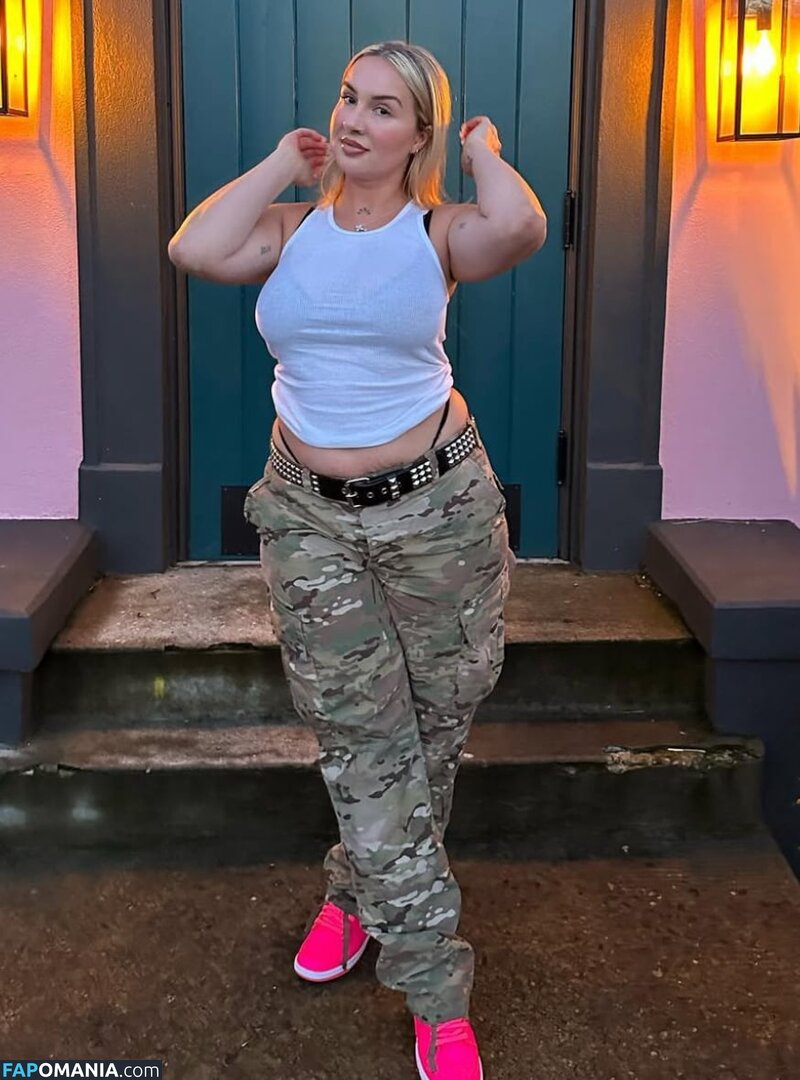 Adrienne Earthiangel Nu OnlyFans  Foto vazada #3