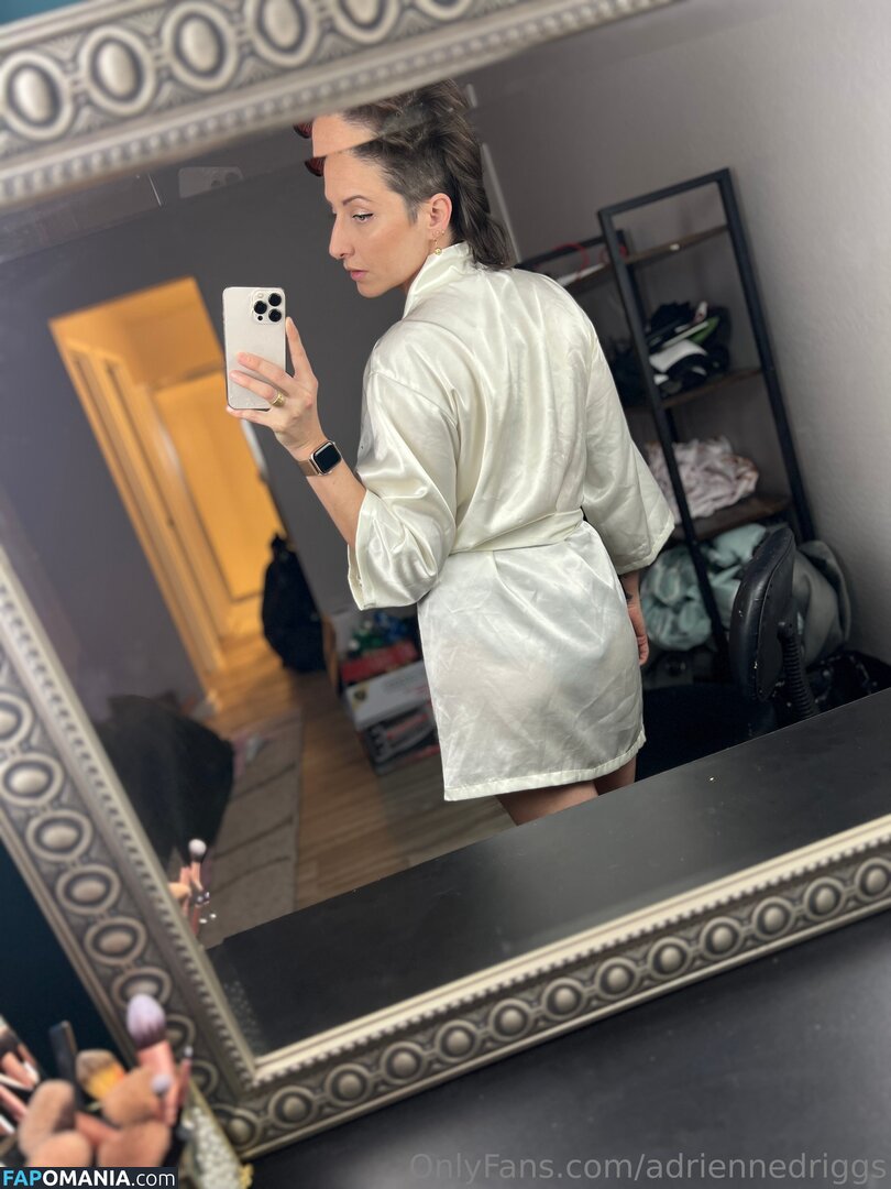 adrienne.driggs / adriennedriggs Nu OnlyFans  Foto vazada #3