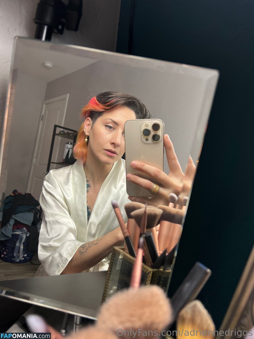 adrienne.driggs / adriennedriggs Nu OnlyFans  Foto vazada #4