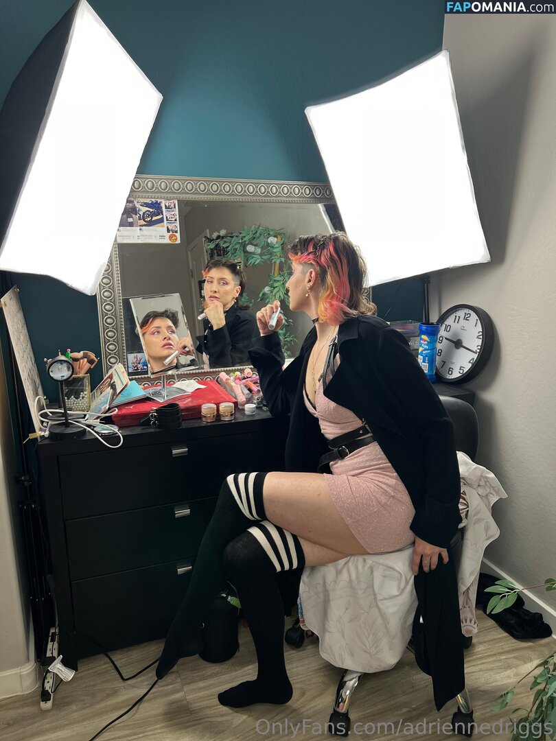 adrienne.driggs / adriennedriggs Nu OnlyFans  Foto vazada #19