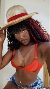 Afro Gaybe / Miss_hell666 / afro_gaybe Nu OnlyFans  Foto vazada #2