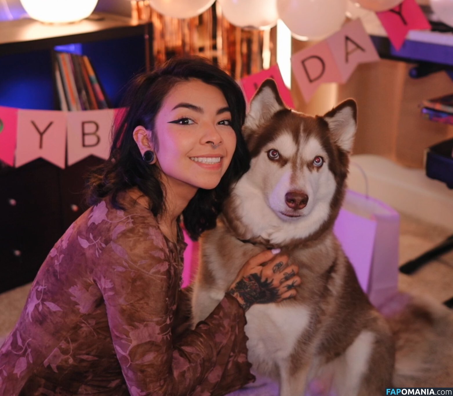 Aileen Perez / Aileen Senpai / AileenSenpaiReacts / aileensenpai Nu OnlyFans  Foto vazada #5