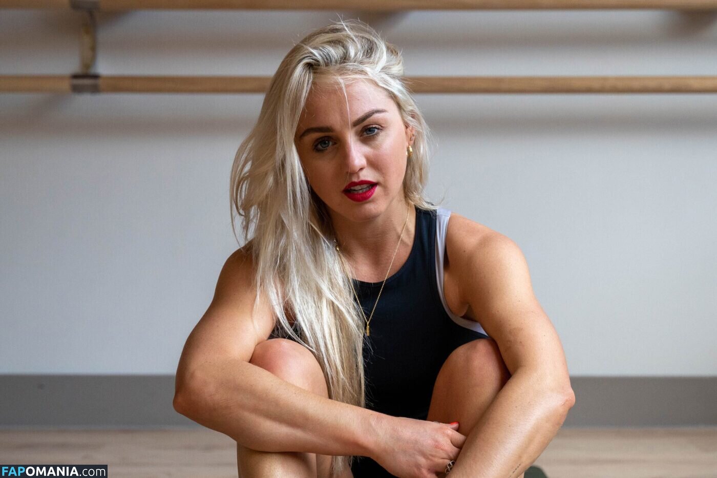 Aimee Fuller Nu OnlyFans  Foto vazada #7