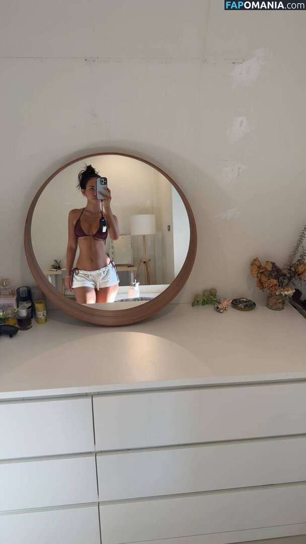 aimeehofficial / aimeejaihall Nu OnlyFans  Foto vazada #13