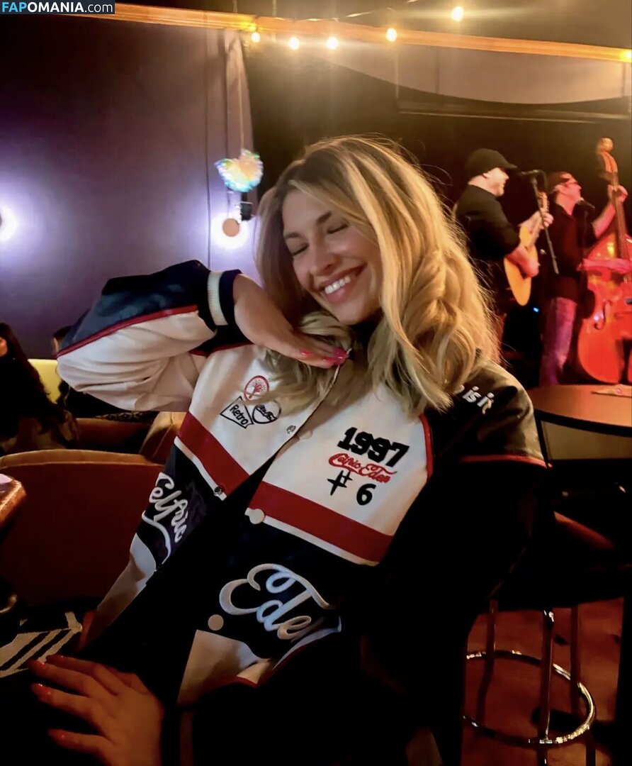 AMnutter / Ainsley Nutter / a.m.nutter / marjorie.jones.n Nu OnlyFans  Foto vazada #3