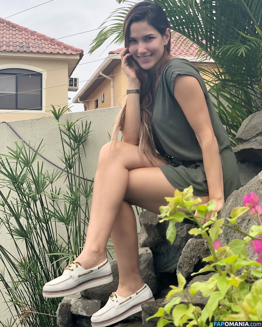 Alejandra Jaramillo / ale_jaramillo Nu OnlyFans  Foto vazada #5