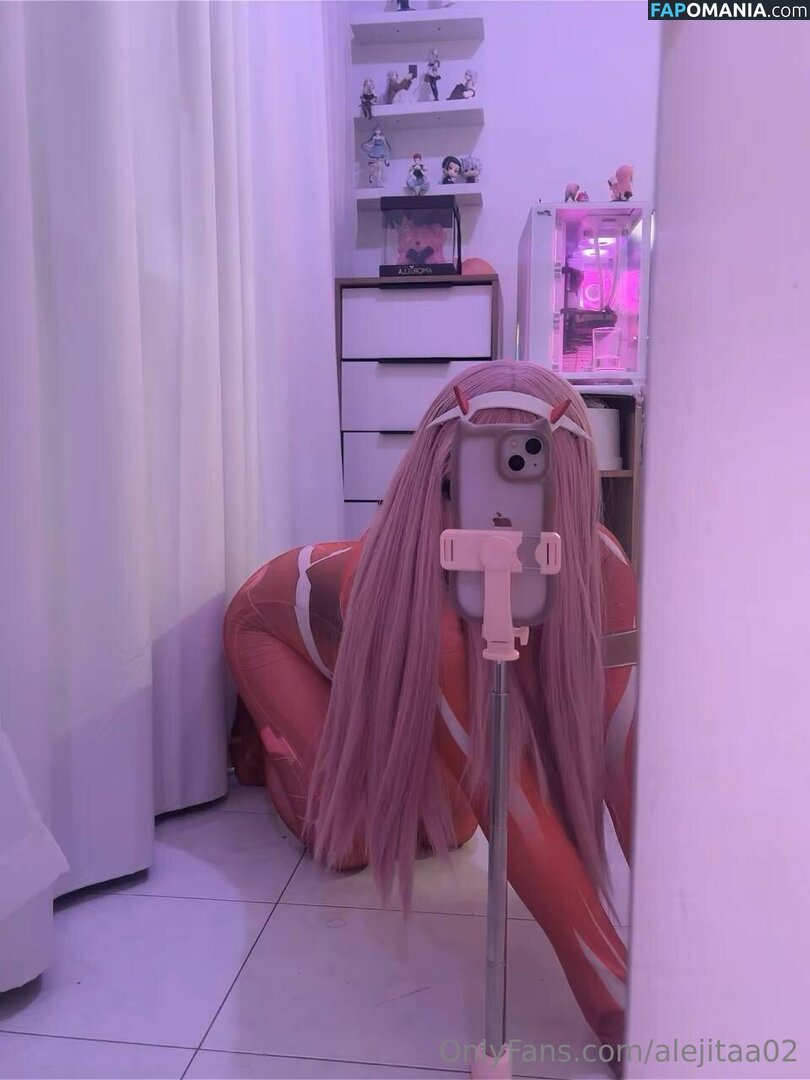 alejitaa02 / alejitaaa_ Nu OnlyFans  Foto vazada #8