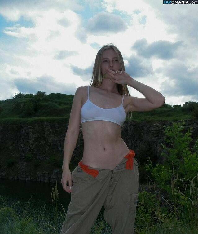 Alena Barhalenko / iam.alenyshka Nu OnlyFans  Foto vazada #10