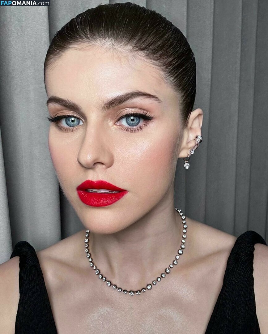 Alexandra Daddario / alexandradaddario Nu OnlyFans  Foto vazada #473