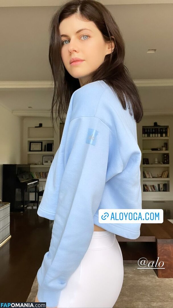 Alexandra Daddario / alexandradaddario Nu OnlyFans  Foto vazada #2066
