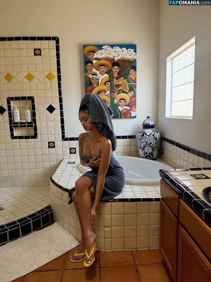 Alexis Carrington / Lexcarringtonn / carringtondurham / sexilexisexi Nu OnlyFans  Foto vazada #27