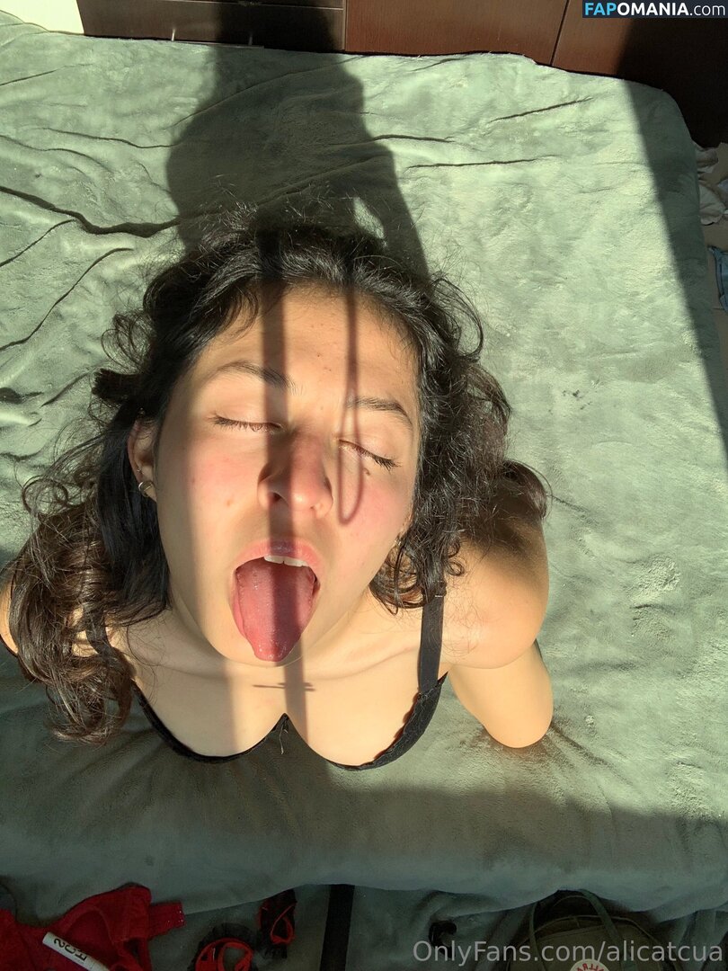 Alicatcua / Alicatcua_ Nu OnlyFans  Foto vazada #9