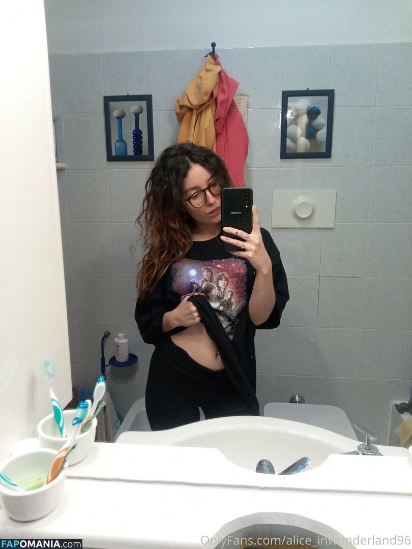 alice_inwonderland96 / aliceinwonderland_96 Nu OnlyFans  Foto vazada #29