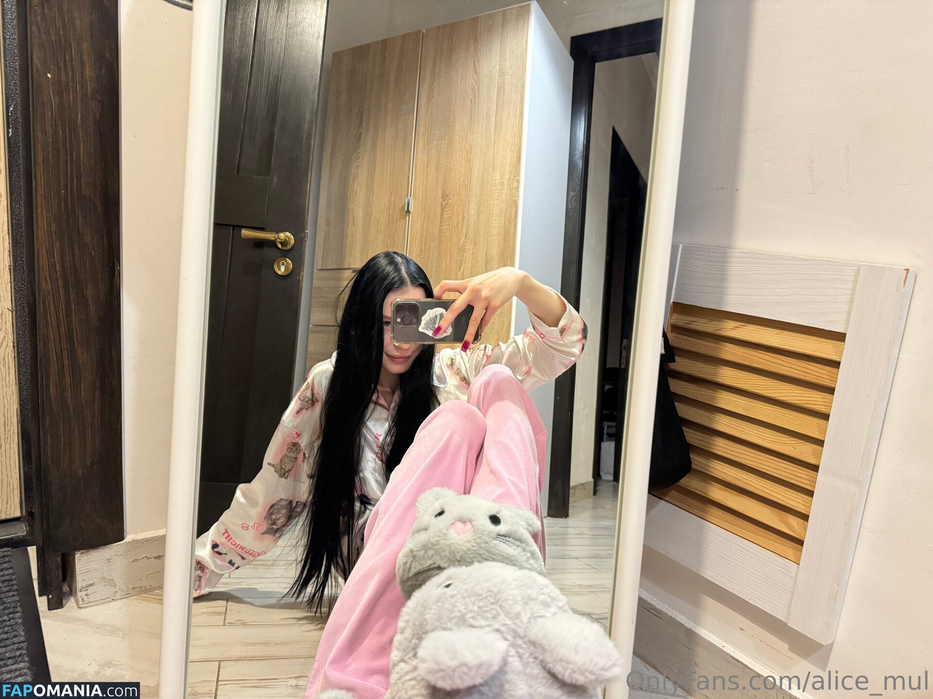 alice_mul / l_amulette Nu OnlyFans  Foto vazada #22