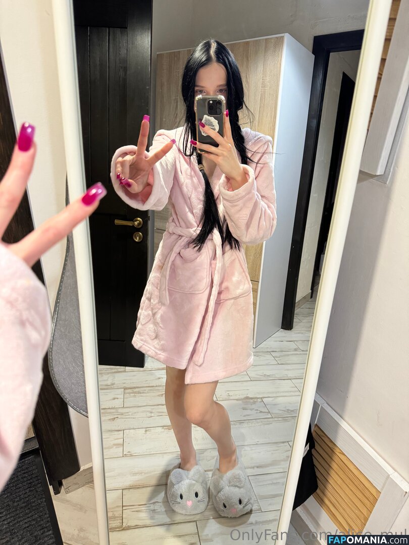 alice_mul / l_amulette Nu OnlyFans  Foto vazada #25