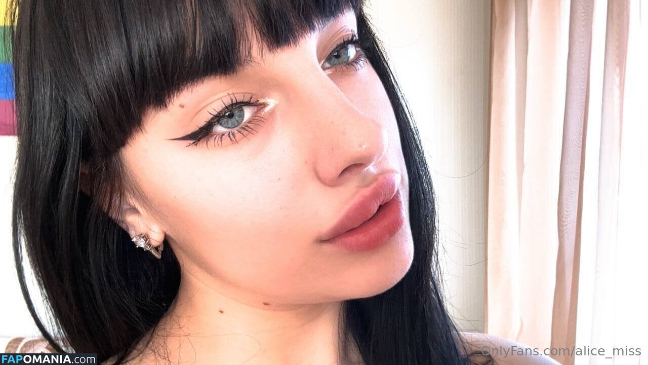 Alice / alice_miss / pineapplebrat Nu OnlyFans  Foto vazada #1