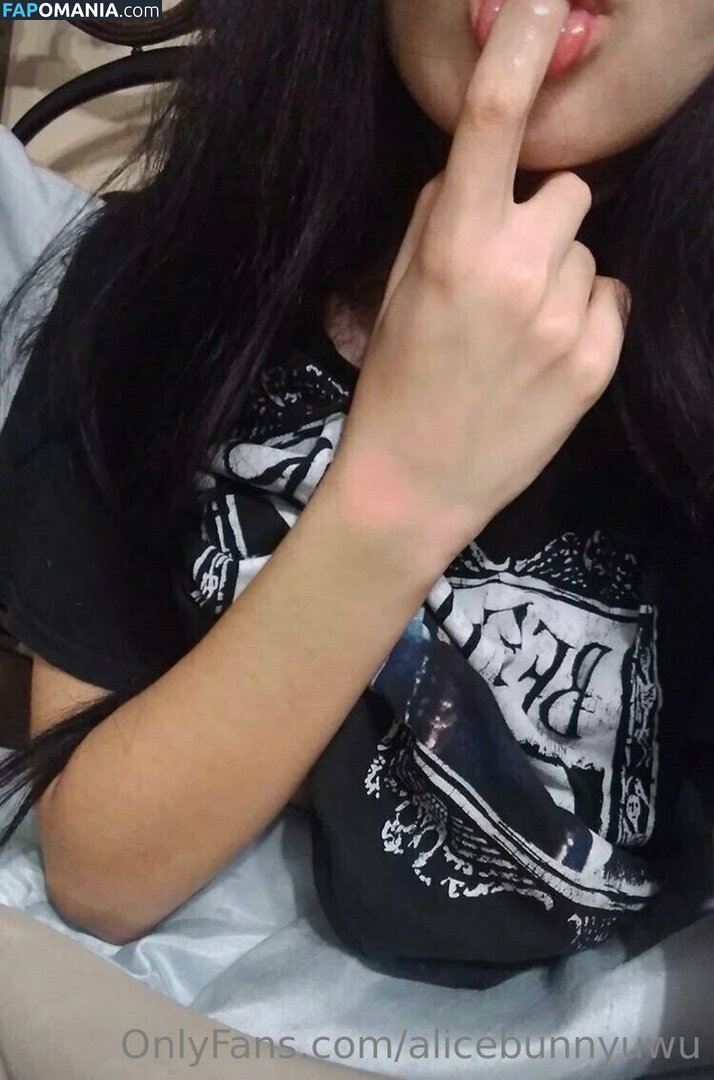 alicebluwu / alicebunnyuwu Nu OnlyFans  Foto vazada #6