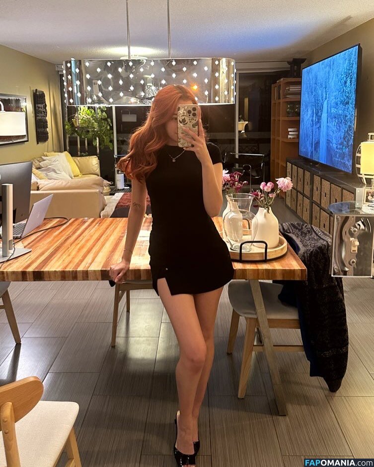 Alilmoody / alilmoodyy / alisongiler_ Nu OnlyFans  Foto vazada #2