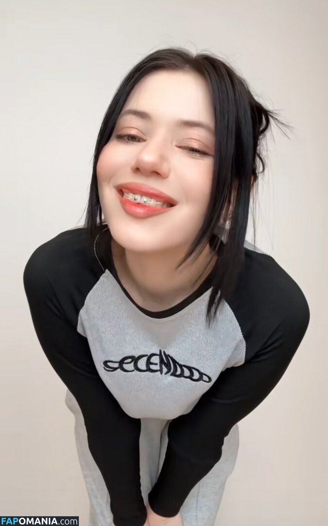 Alina Becker / AlinaBecker / Social Media / abecker_cos / alina_becker / japp_leack Nu OnlyFans  Foto vazada #105