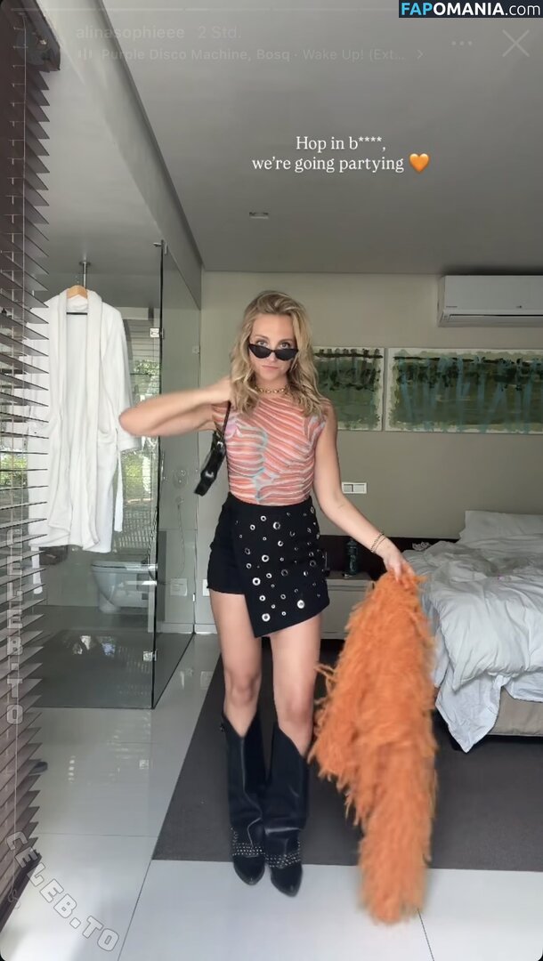 Alina Sophie Holst / alinasophieee Nu OnlyFans  Foto vazada #1