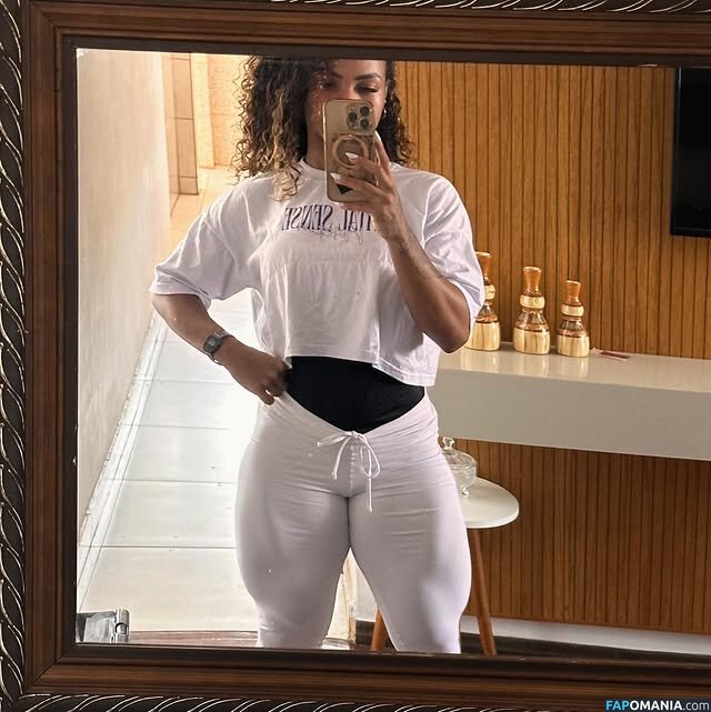 Aline Meyer / alinemeyerrofc Nu OnlyFans  Foto vazada #3