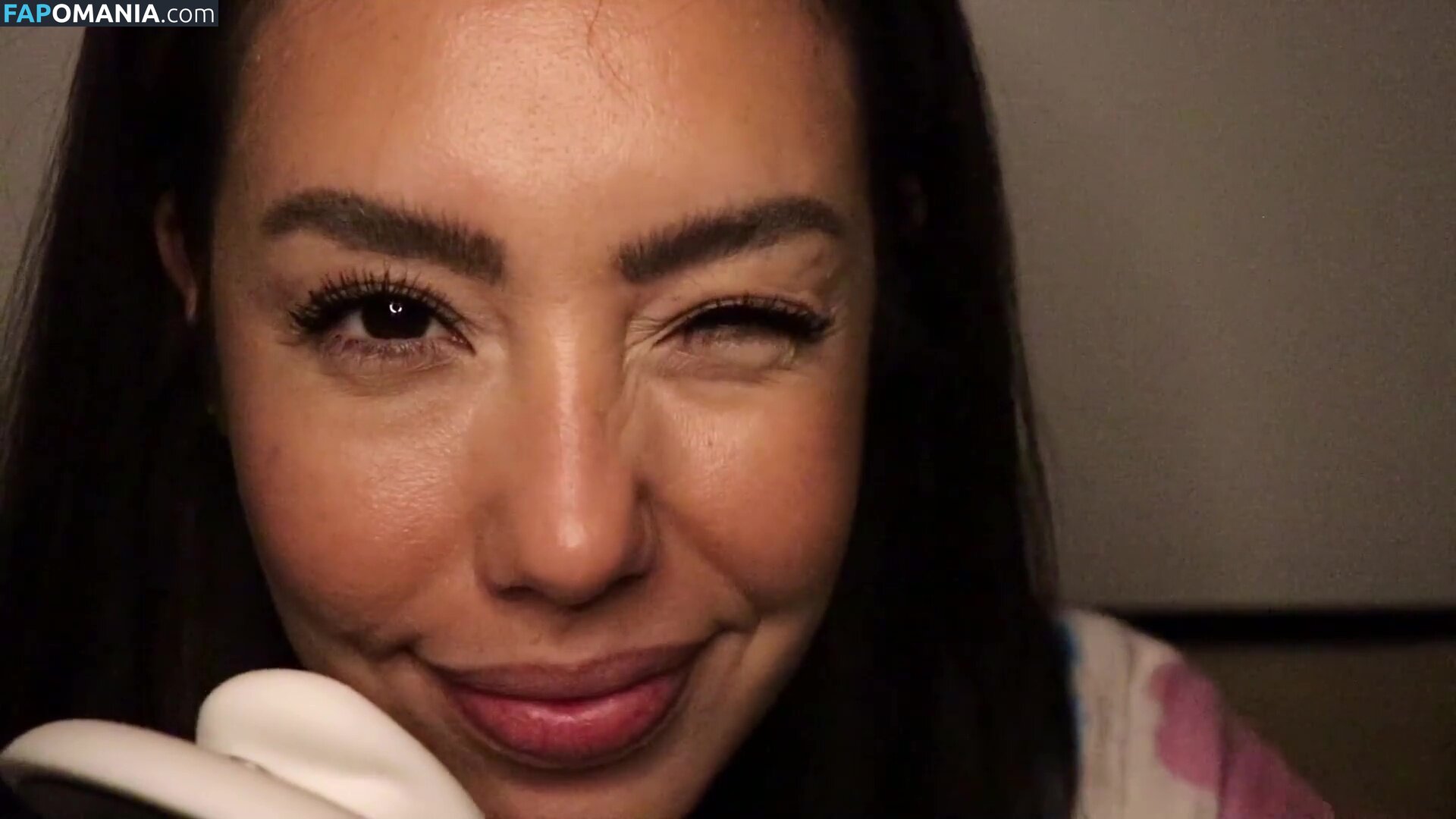 All Bella / AllBellaASMR Nu OnlyFans  Foto vazada #5