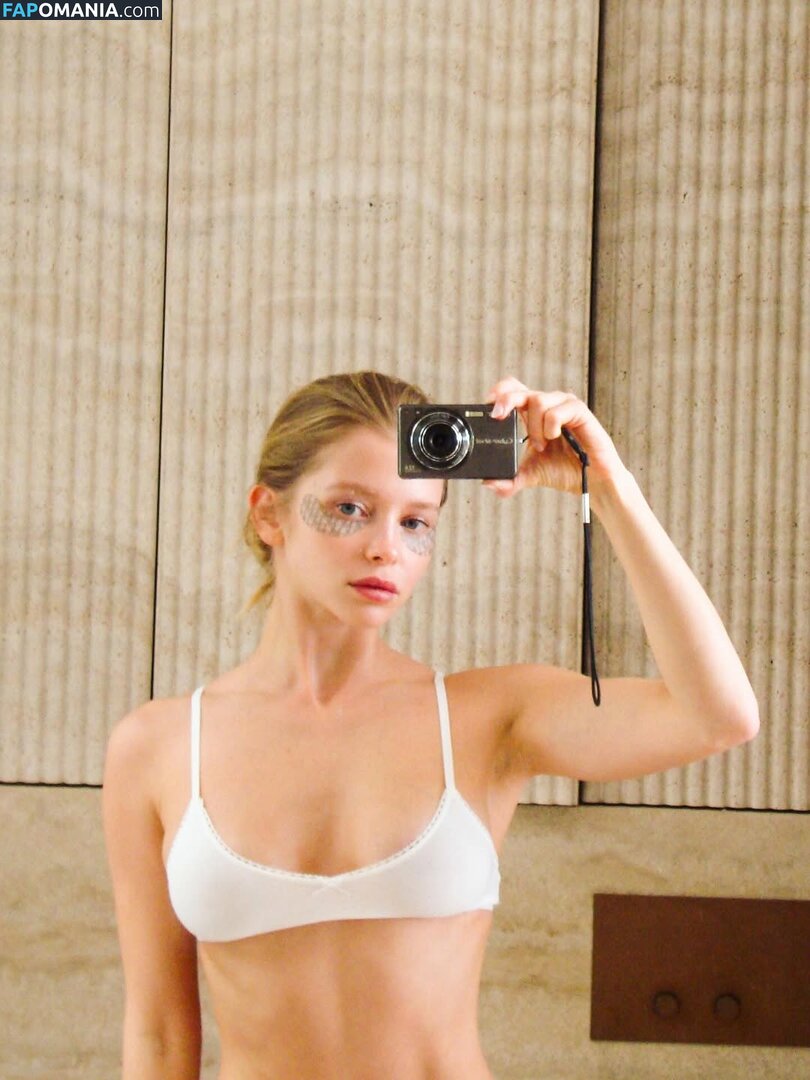 Alla Bruletova / bruletova / bruletova_ Nu OnlyFans  Foto vazada #680