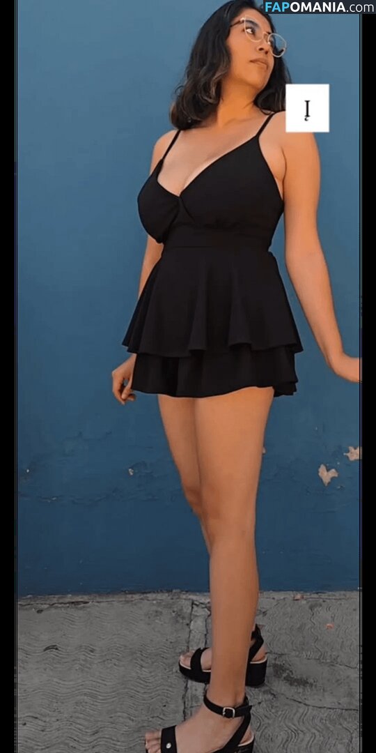 Allisauria / https: Nu OnlyFans  Foto vazada #24