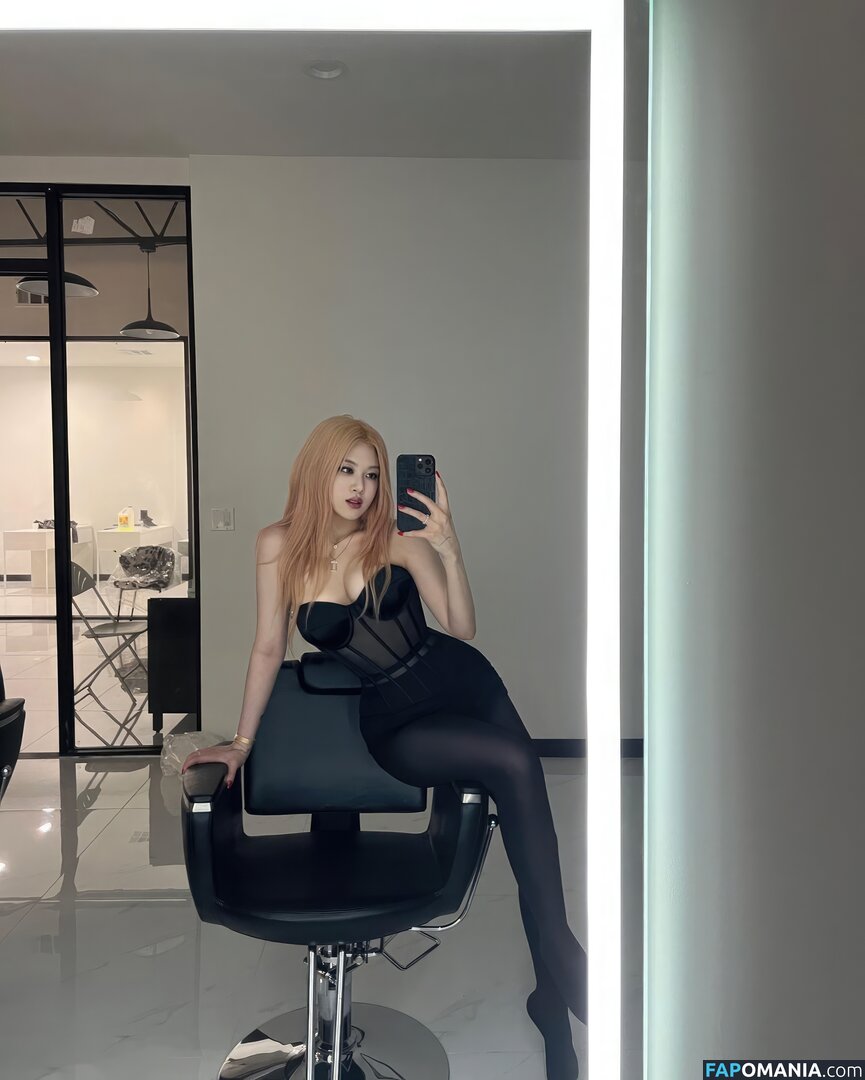 Allissa Shin / allissashin Nu OnlyFans  Foto vazada #1