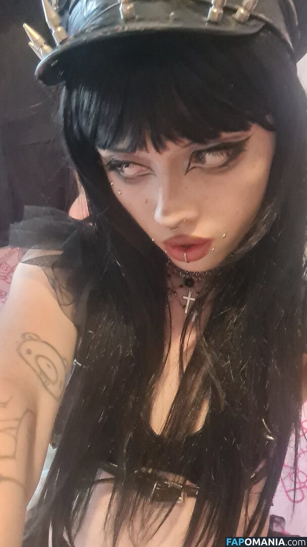 +:｡.ruby ʚ ♡ ɞ ⋆ ✧.｡ / allmyheartbear / myarykerx / usakumyawhore / usakyumawhore Nu OnlyFans  Foto vazada #27