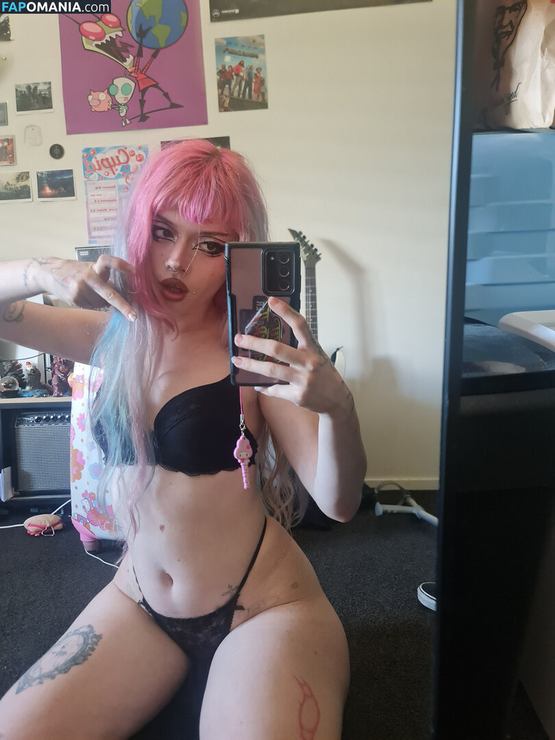 +:｡.ruby ʚ ♡ ɞ ⋆ ✧.｡ / allmyheartbear / myarykerx / usakumyawhore / usakyumawhore Nu OnlyFans  Foto vazada #30