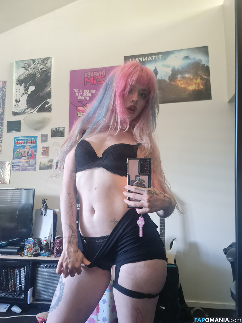 +:｡.ruby ʚ ♡ ɞ ⋆ ✧.｡ / allmyheartbear / myarykerx / usakumyawhore / usakyumawhore Nu OnlyFans  Foto vazada #32