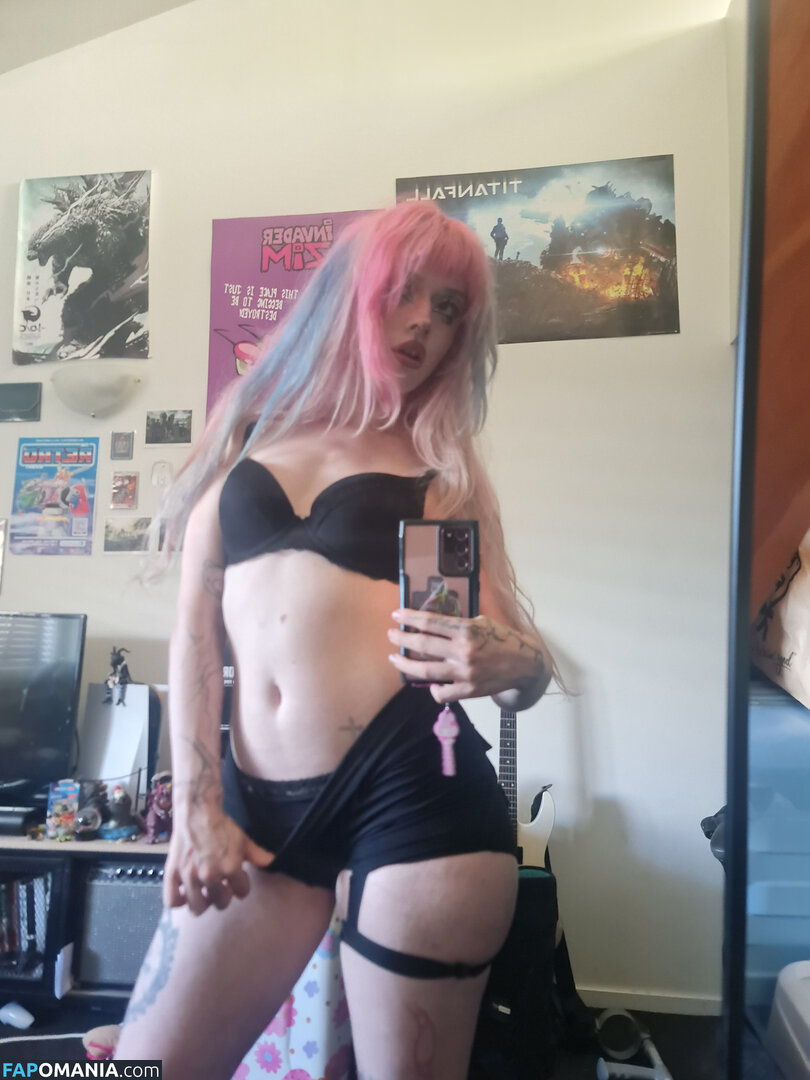 +:｡.ruby ʚ ♡ ɞ ⋆ ✧.｡ / allmyheartbear / myarykerx / usakumyawhore / usakyumawhore Nu OnlyFans  Foto vazada #35