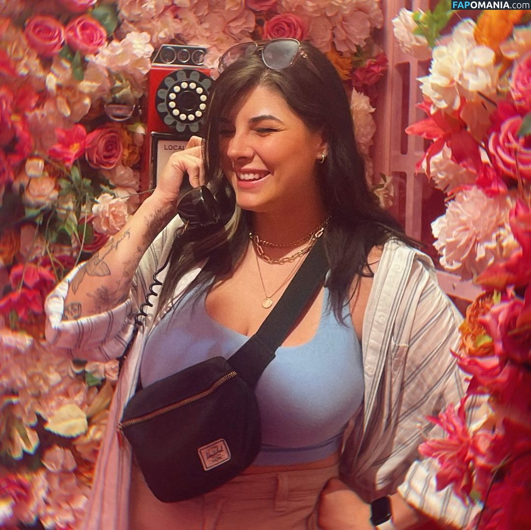 Alluux / alluux_ / alluux_official / amouranth Nu OnlyFans  Foto vazada #7