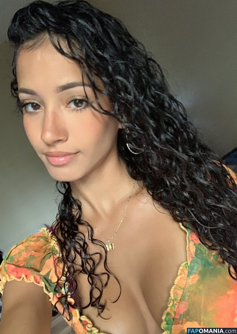 Ally Casper / Kitten Ally / allycasp / allycasper / chloally Nu OnlyFans  Foto vazada #5