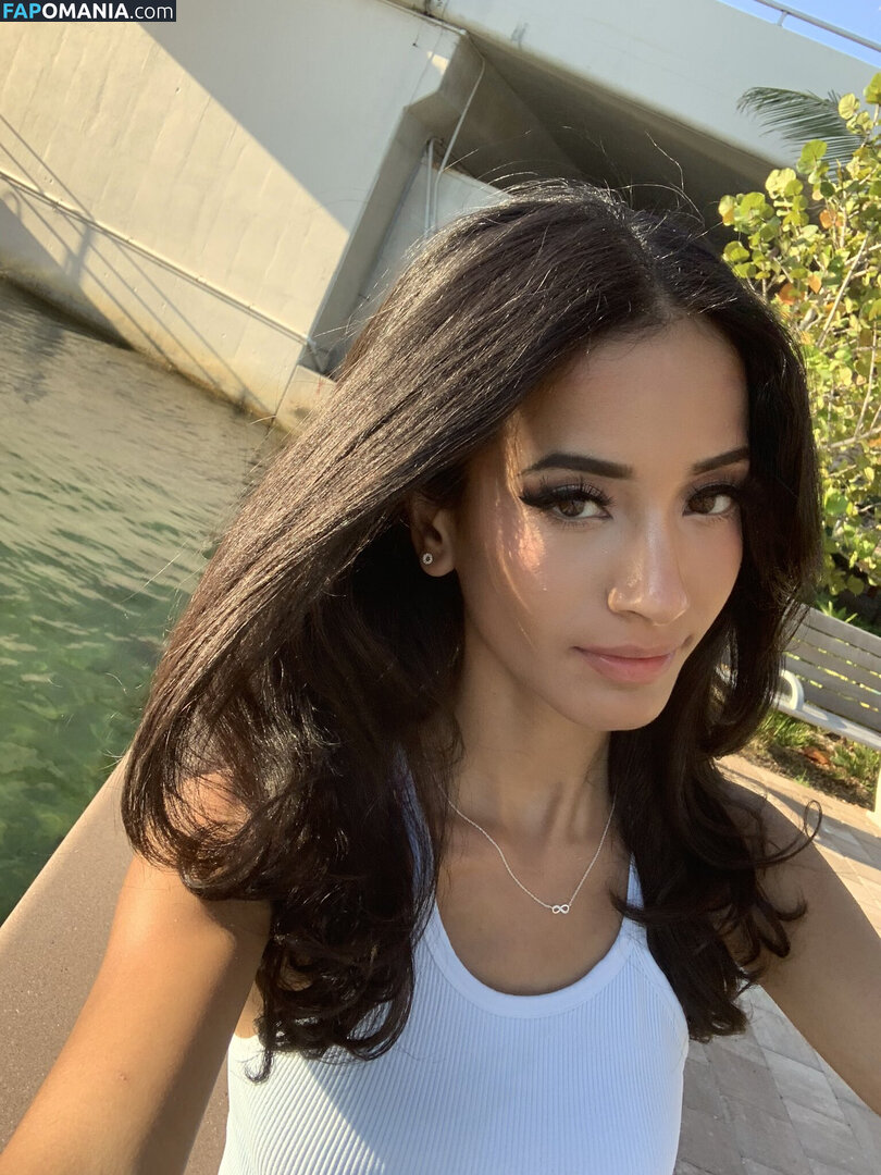 Ally Casper / Kitten Ally / allycasp / allycasper / chloally Nu OnlyFans  Foto vazada #13