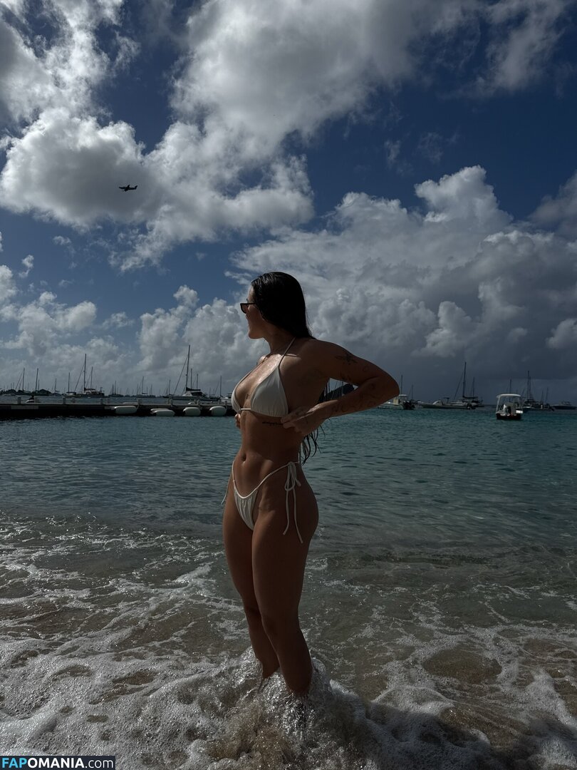 Alohalaia / alohalaia_ / thealohatrainer Nu OnlyFans  Foto vazada #9