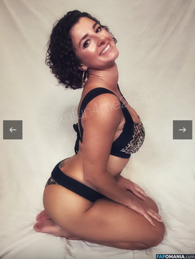 Aly Andres / hotwife.aly.andres / sexnfun4me2gsp Nu OnlyFans  Foto vazada #9