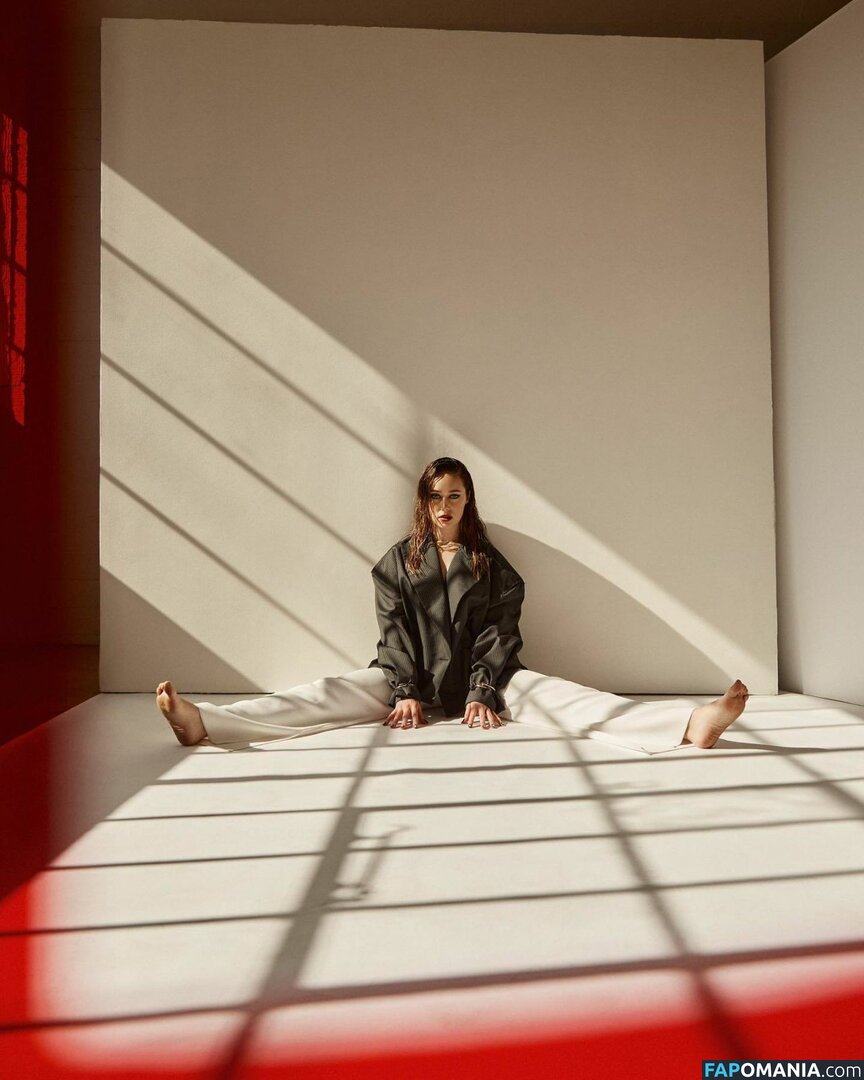 Alycia Debnam Carey / DebnamCarey / alyciajasmin Nu OnlyFans  Foto vazada #3