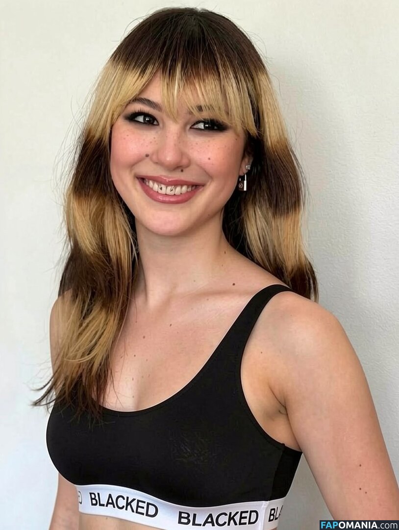 Alysa Liu / AlysaLiu / alysaxliu / https: Nu OnlyFans  Foto vazada #18